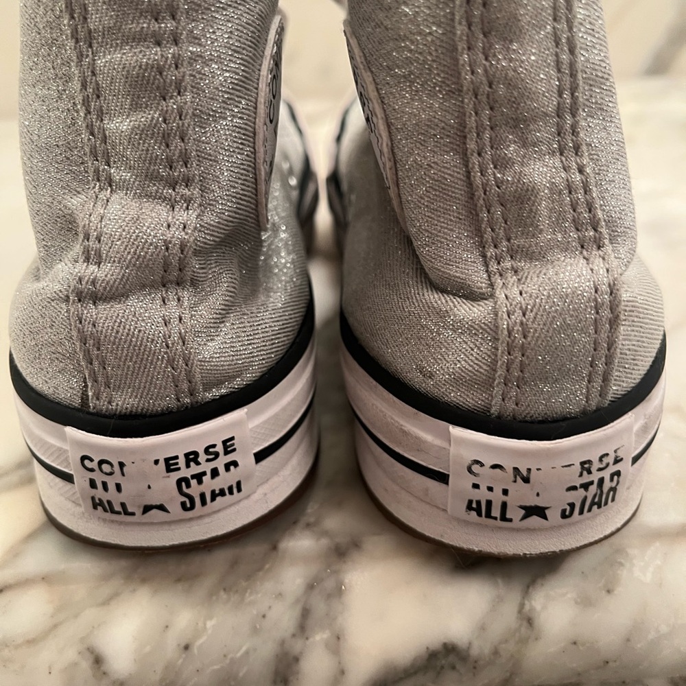Converse Kids High-Tops - Silver Chuck Taylor softly worn - Picture 3 of 3